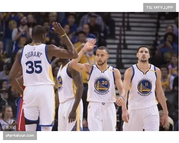 勇士赛程密集致末节火力下滑,轮换深度影响战术延续性